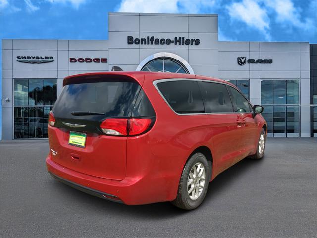 2025 Chrysler Voyager VOYAGER