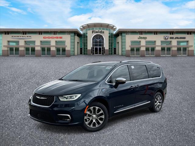 2025 Chrysler Pacifica Hybrid PACIFICA PLUG-IN HYBRID PINNACLE