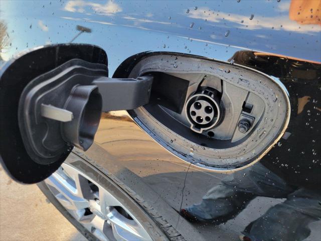 2025 Chrysler Pacifica Hybrid PACIFICA PLUG-IN HYBRID PINNACLE