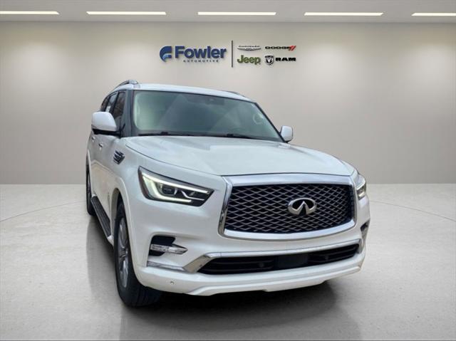 2023 INFINITI QX80 LUXE