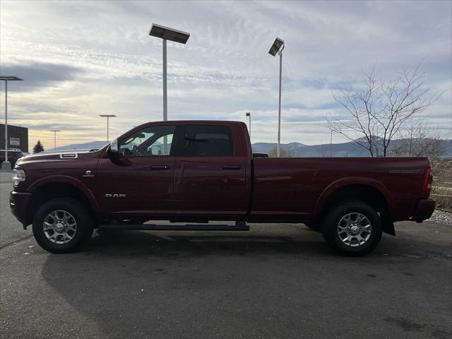 2022 RAM 3500 Laramie Crew Cab 4x4 8 Box