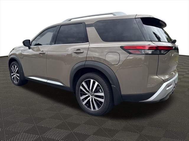 2023 Nissan Pathfinder Platinum 4WD