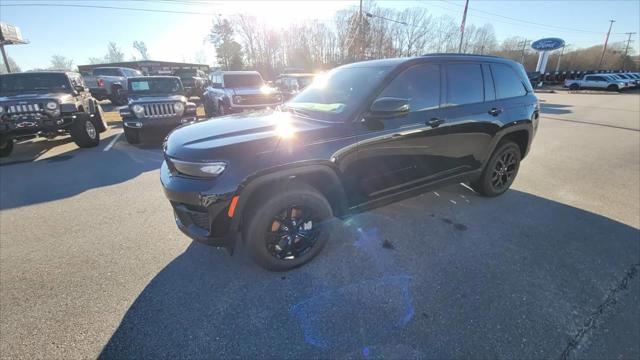 2025 Jeep Grand Cherokee Altitude X 4x4