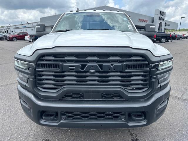 2025 RAM Ram 2500 RAM 2500 TRADESMAN CREW CAB 4X4 64 BOX