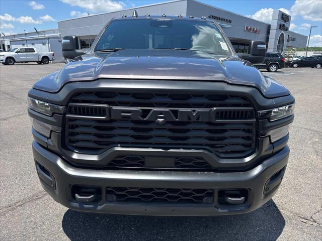 2025 RAM Ram 2500 RAM 2500 TRADESMAN CREW CAB 4X4 64 BOX