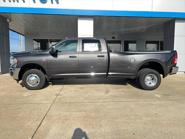 2024 RAM Ram 3500 RAM 3500 TRADESMAN CREW CAB 4X4 8 BOX