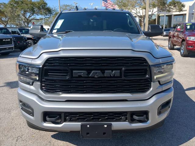 2022 RAM 3500 Limited Mega Cab 4x4 64 Box