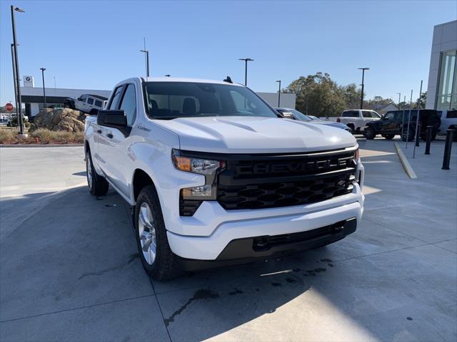 2024 Chevrolet Silverado 1500 4WD Double Cab Standard Bed Custom