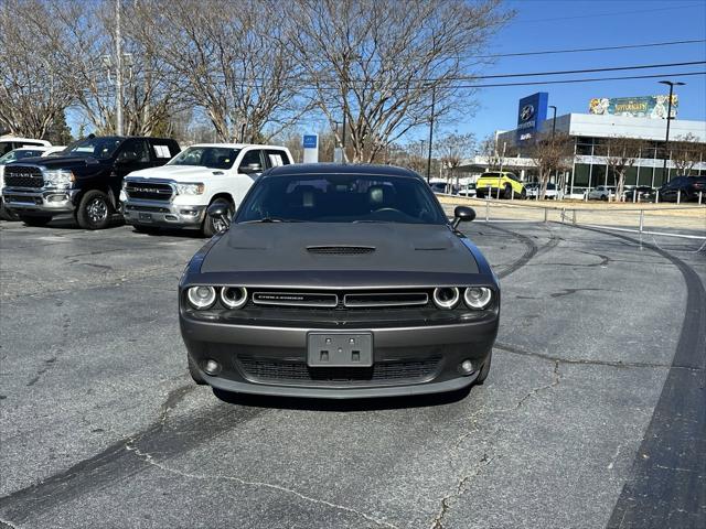 2015 Dodge Challenger SXT Plus