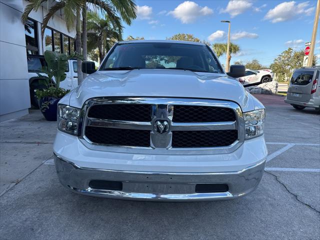 2022 RAM 1500 Classic SLT Crew Cab 4x2 57 Box