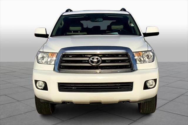 2016 Toyota Sequoia SR5 5.7L V8