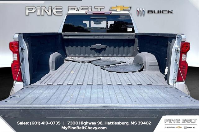 2022 Chevrolet Silverado 1500 4WD Crew Cab Standard Bed LT