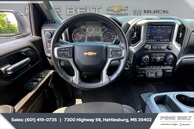 2022 Chevrolet Silverado 1500 4WD Crew Cab Standard Bed LT