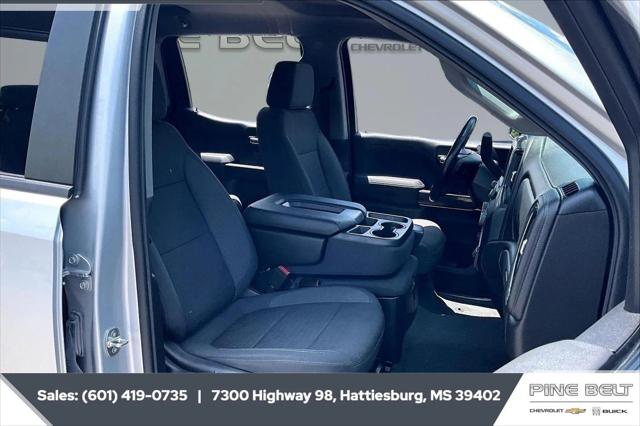 2022 Chevrolet Silverado 1500 4WD Crew Cab Standard Bed LT