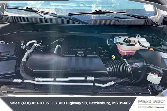 2022 Chevrolet Silverado 1500 4WD Crew Cab Standard Bed LT