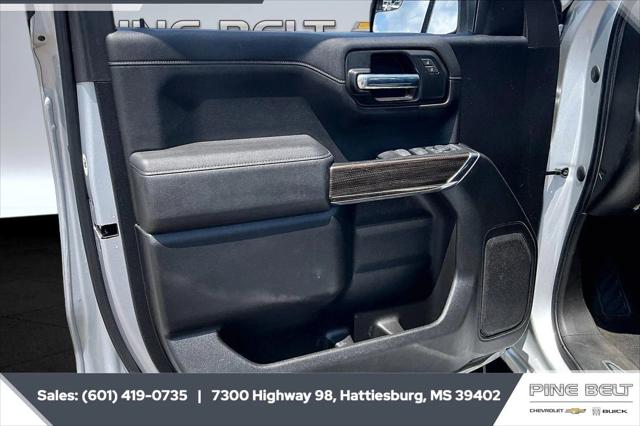 2022 Chevrolet Silverado 1500 4WD Crew Cab Standard Bed LT
