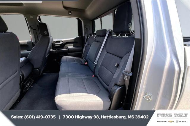 2022 Chevrolet Silverado 1500 4WD Crew Cab Standard Bed LT