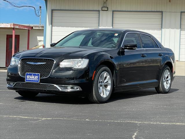 2021 Chrysler 300 Touring L