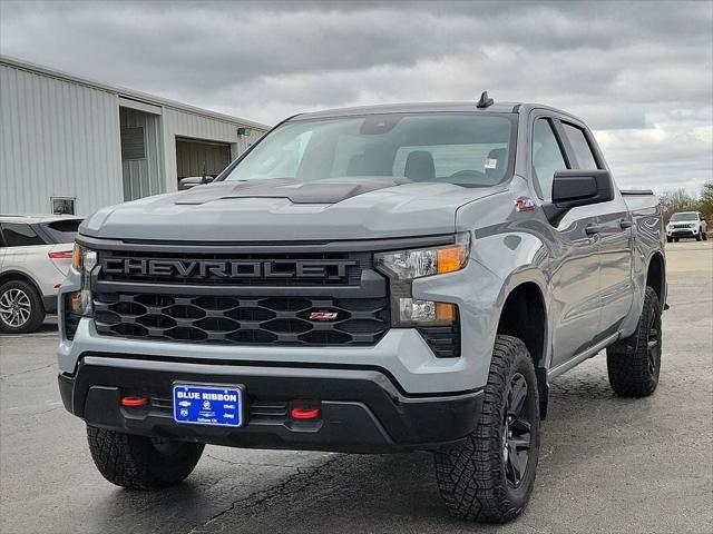 2024 Chevrolet Silverado 1500 4WD Crew Cab Short Bed Custom Trail Boss