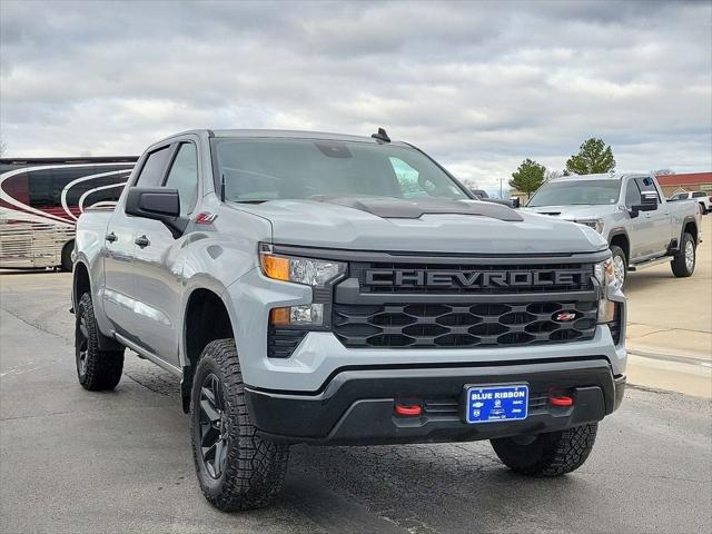 2024 Chevrolet Silverado 1500 4WD Crew Cab Short Bed Custom Trail Boss