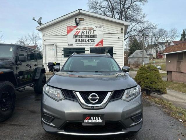 2015 Nissan Rogue SV for sale in Joliet, IL