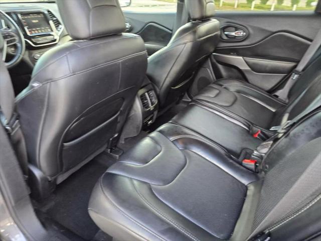 2019 Jeep Cherokee Limited FWD