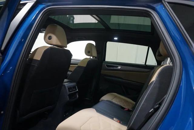 2025 Volkswagen Atlas Cross Sport 2.0T SE w/Technology