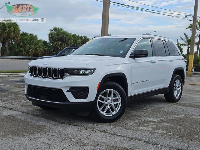 2023 Jeep Grand Cherokee Laredo 4x4