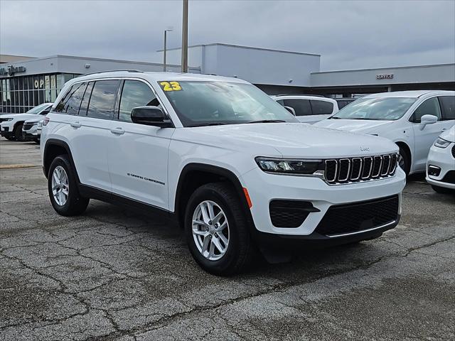 2023 Jeep Grand Cherokee Laredo 4x4