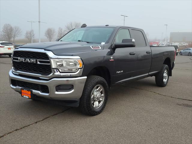 2020 RAM 3500 Tradesman Crew Cab 4x4 8 Box