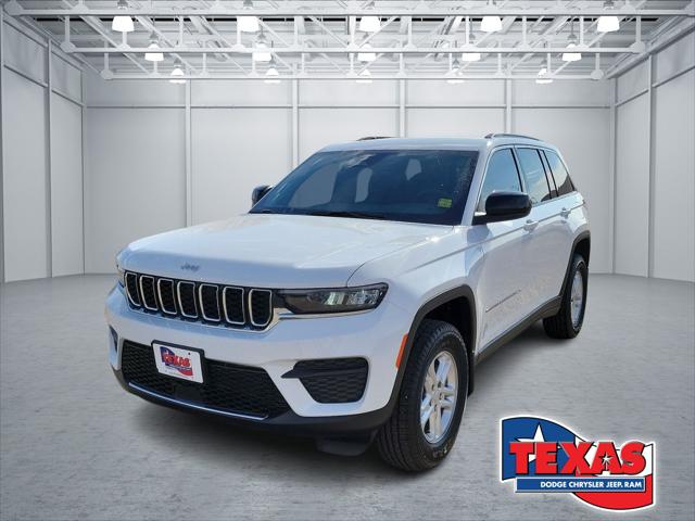 2025 Jeep Grand Cherokee GRAND CHEROKEE LAREDO 4X2