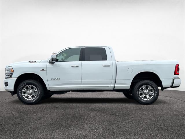 2024 RAM 2500 Laramie Crew Cab 4x4 64 Box