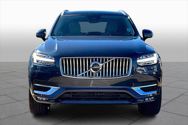 2024 Volvo XC90 B6 Ultimate Bright Theme 6-Seater