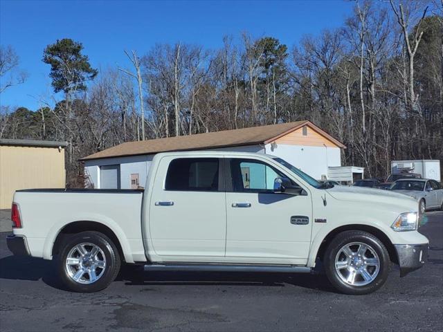 2017 RAM 1500 Longhorn Crew Cab 4x2 57 Box