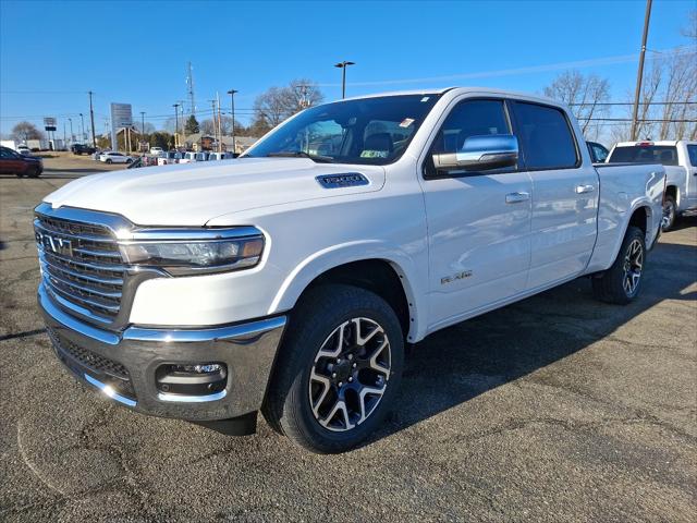 2025 RAM Ram 1500 RAM 1500 LARAMIE CREW CAB 4X4 64 BOX