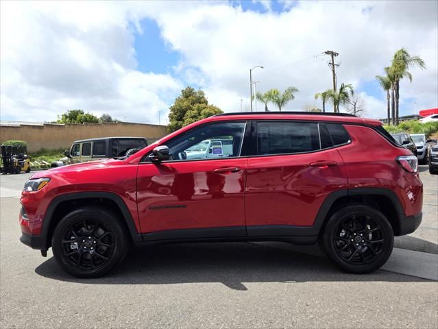 2025 Jeep Compass COMPASS LATITUDE 4X4