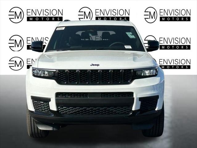 2025 Jeep Grand Cherokee GRAND CHEROKEE L ALTITUDE 4X4