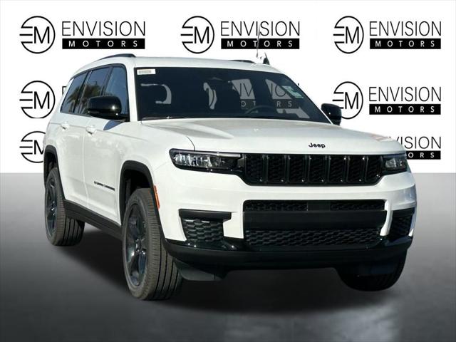 2025 Jeep Grand Cherokee GRAND CHEROKEE L ALTITUDE 4X4