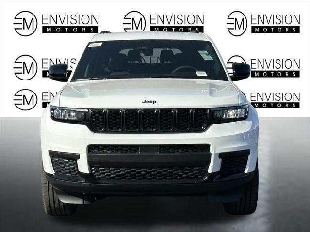 2025 Jeep Grand Cherokee GRAND CHEROKEE L ALTITUDE 4X4