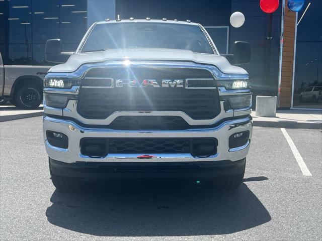 2025 RAM Ram 2500 RAM 2500 TRADESMAN CREW CAB 4X4 8 BOX