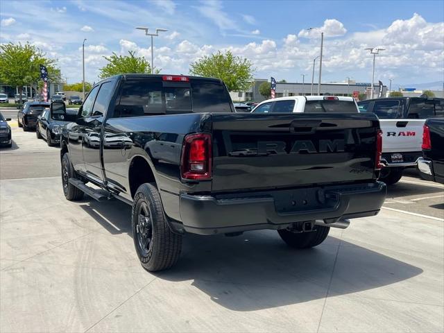 2025 RAM Ram 3500 RAM 3500 TRADESMAN CREW CAB 4X4 8 BOX