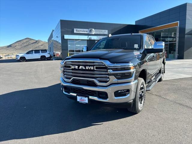 2025 RAM Ram 3500 RAM 3500 LARAMIE CREW CAB 4X4 64 BOX 2025 RAM Ram 3500 RAM 3500 LARAMIE CREW CAB 4X4 64 BOX
