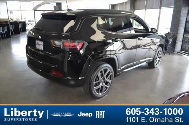 2025 Jeep Compass COMPASS LIMITED 4X4