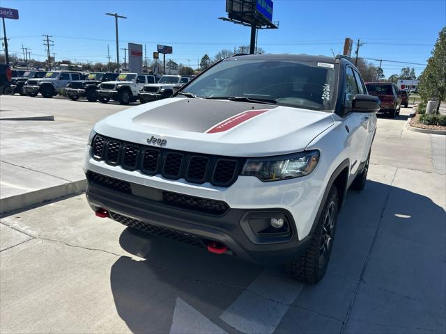 2025 Jeep Compass COMPASS TRAILHAWK 4X4
