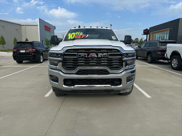 2025 RAM Ram 2500 RAM 2500 TRADESMAN CREW CAB 4X4 64 BOX