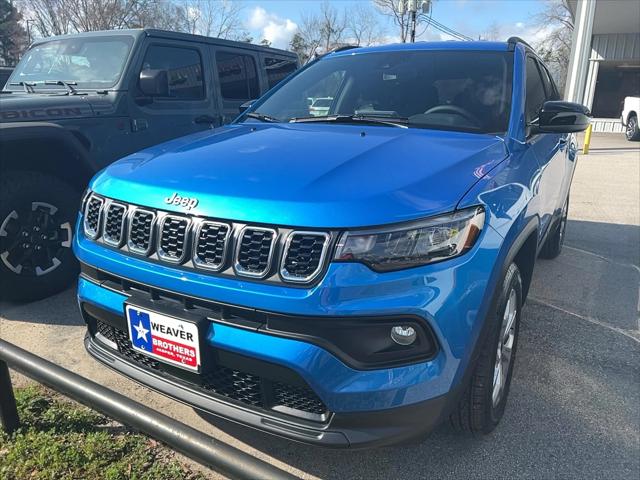 2025 Jeep Compass COMPASS LATITUDE 4X4