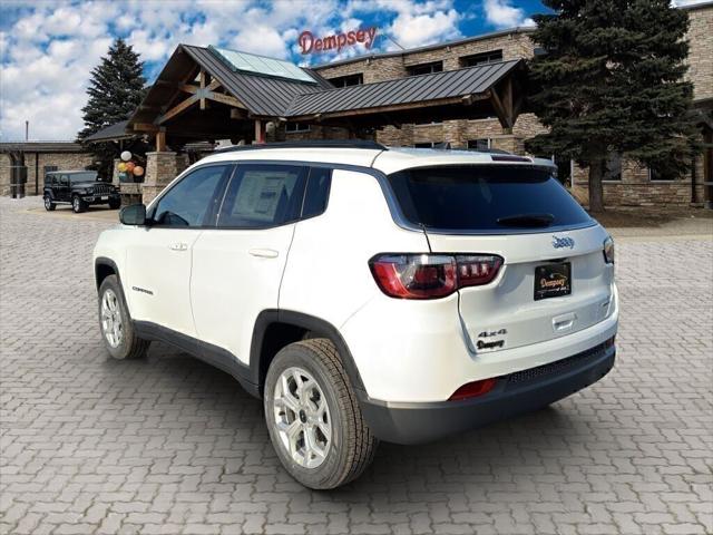 2025 Jeep Compass COMPASS LATITUDE 4X4