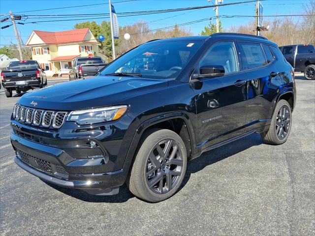 2025 Jeep Compass COMPASS LIMITED 4X4