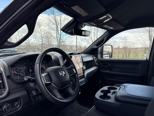 2025 RAM Ram 2500 RAM 2500 TRADESMAN CREW CAB 4X4 64 BOX
