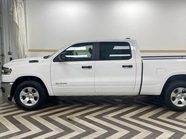 2025 RAM Ram 1500 RAM 1500 BIG HORN CREW CAB 4X4 64 BOX
